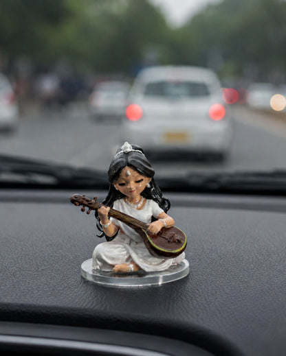 Goddess Saraswati (Traditional) - 8cm